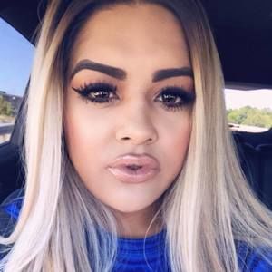 Meet your Posher, Joyce